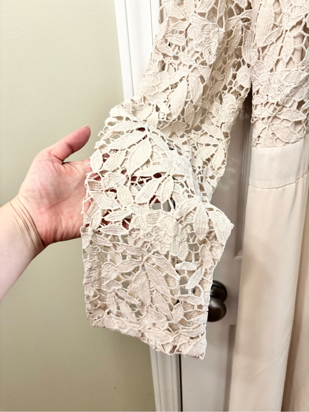 Boohoo Occasion Collection Plus Size 24 Lace Chiffon Midi Dress Beige Elegant - Picture 5 of 11